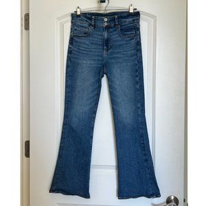 AE High-Waisted Artist Flare Jean - Size 8 Short